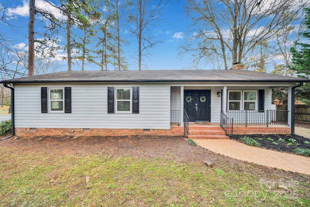 1440 Jodhpur Court, Charlotte, NC 28212