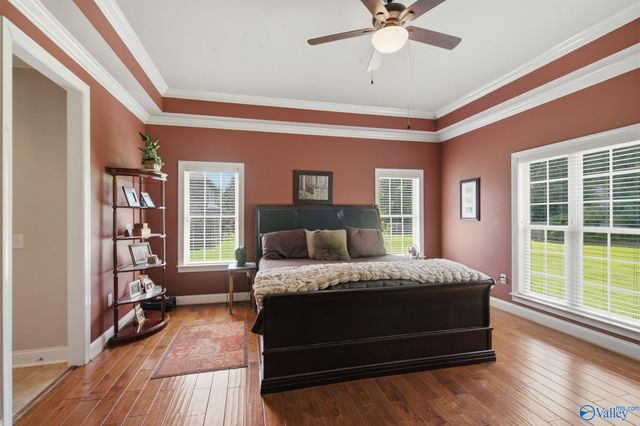 79 Woodbury Lane, Albertville, AL 35951