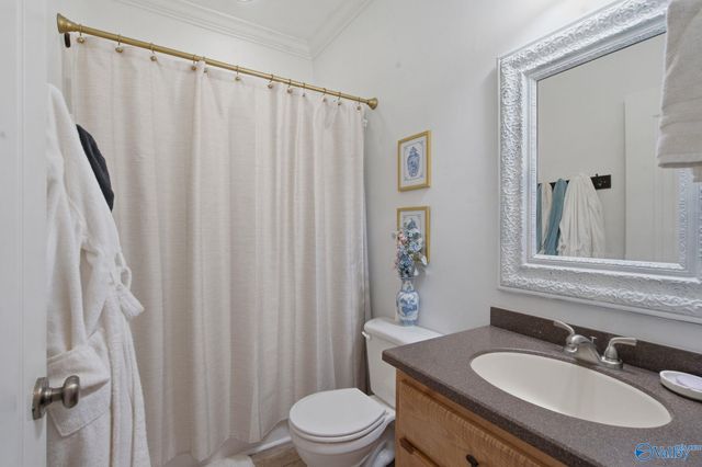 79 Woodbury Lane, Albertville, AL 35951