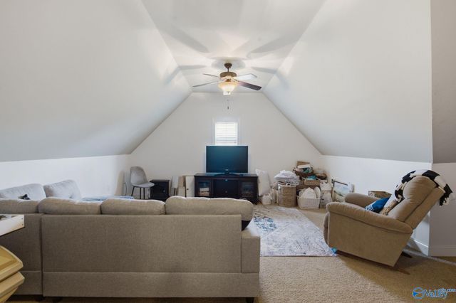 79 Woodbury Lane, Albertville, AL 35951