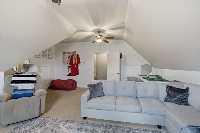 79 Woodbury Lane, Albertville, AL 35951