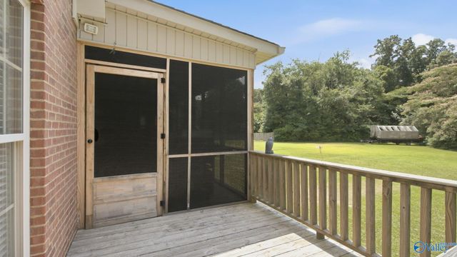 79 Woodbury Lane, Albertville, AL 35951
