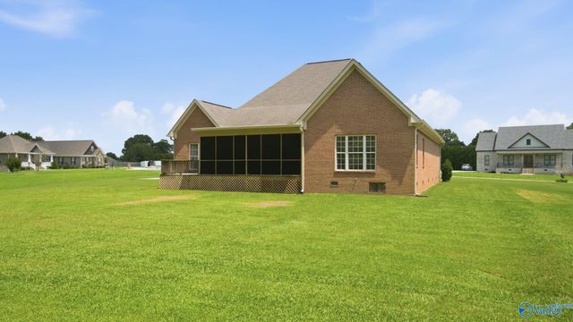 79 Woodbury Lane, Albertville, AL 35951
