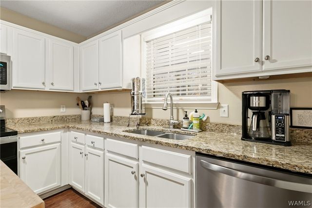 16020 Northwind, Northport, AL 35475