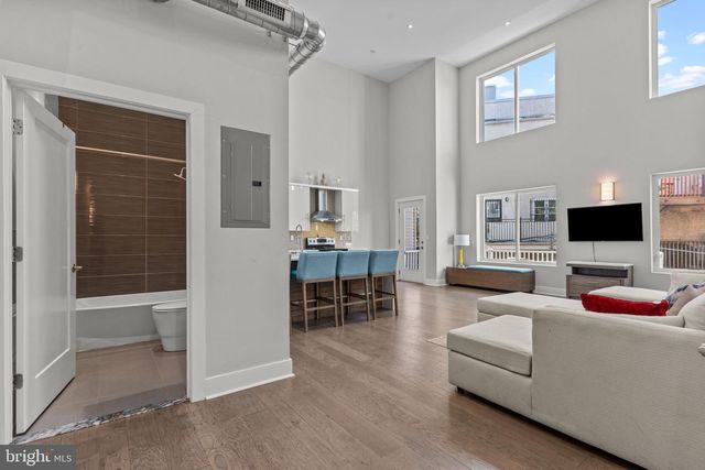 1526-00 RIDGE AVE #4, Philadelphia, PA 19130