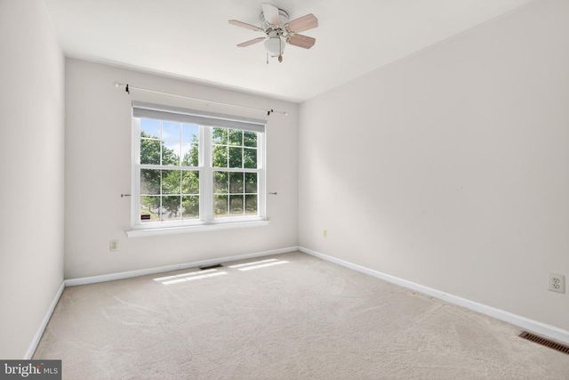 114 WILLIAMSBURG WAY, Lansdale, PA 19446