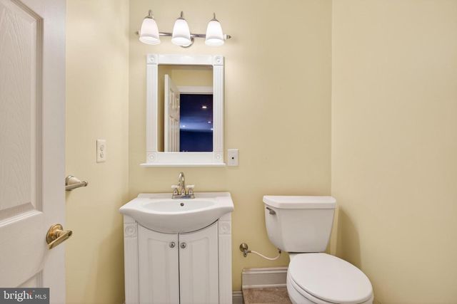 114 WILLIAMSBURG WAY, Lansdale, PA 19446