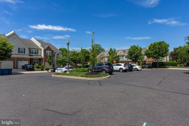 114 WILLIAMSBURG WAY, Lansdale, PA 19446