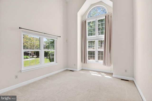 114 WILLIAMSBURG WAY, Lansdale, PA 19446