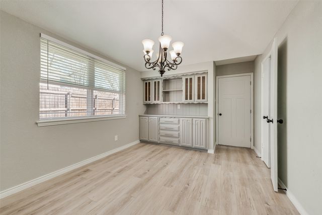 238 Roma Drive, Duncanville, TX 75116