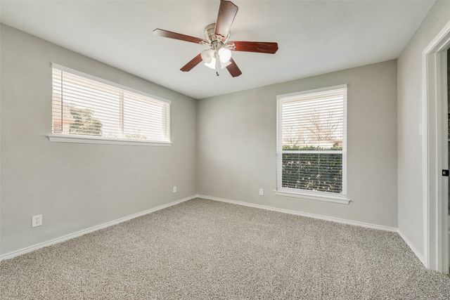 238 Roma Drive, Duncanville, TX 75116