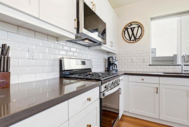 2409 Tulip Dr, Perris, CA 92570