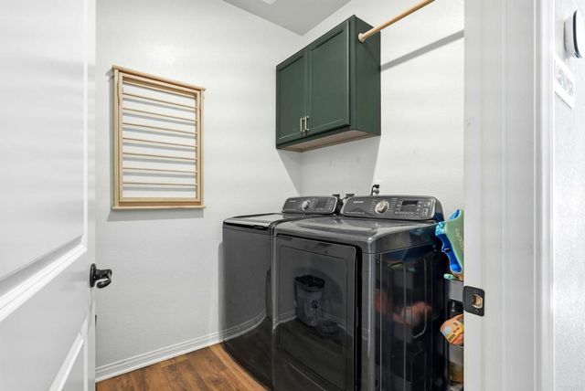 2409 Tulip Dr, Perris, CA 92570