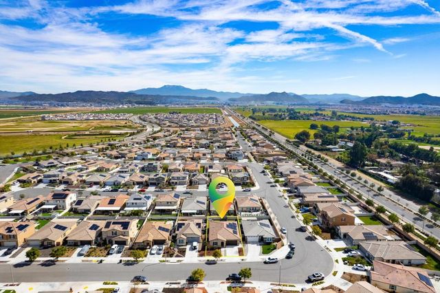 2409 Tulip Dr, Perris, CA 92570