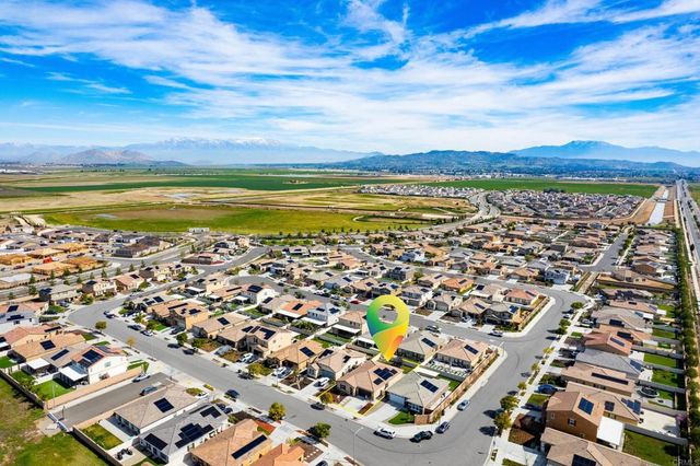 2409 Tulip Dr, Perris, CA 92570