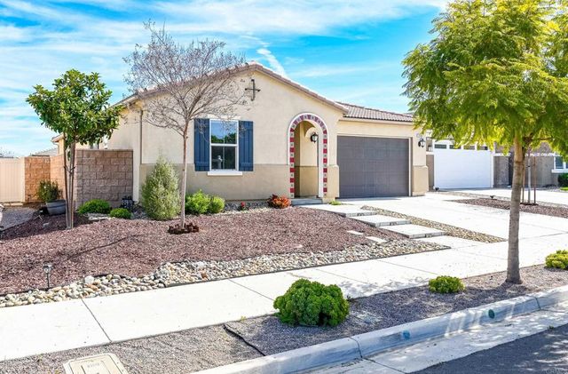 2409 Tulip Dr, Perris, CA 92570