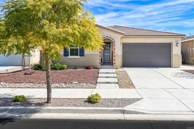 2409 Tulip Dr, Perris, CA 92570