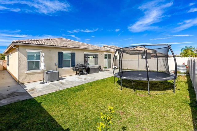 2409 Tulip Dr, Perris, CA 92570