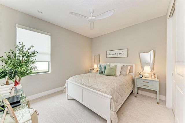 5209 BARNETT CIRCLE, Bradenton, FL 34211