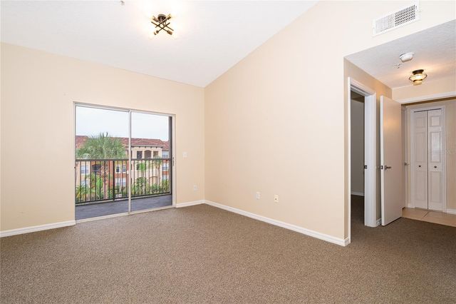 5518 METROWEST BOULEVARD 207, Orlando, FL 32811