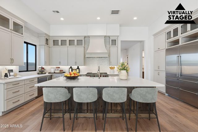 3326 S STUART Court, Gilbert, AZ 85297