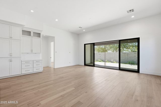 3326 S STUART Court, Gilbert, AZ 85297