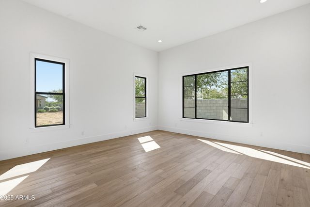 3326 S STUART Court, Gilbert, AZ 85297