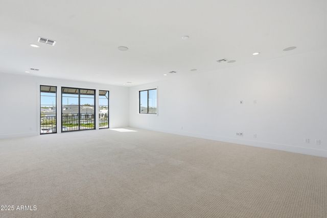 3326 S STUART Court, Gilbert, AZ 85297