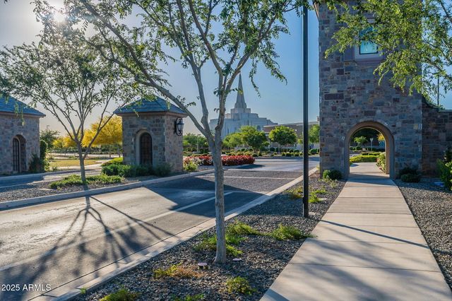 3326 S STUART Court, Gilbert, AZ 85297