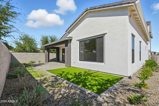 3326 S STUART Court, Gilbert, AZ 85297