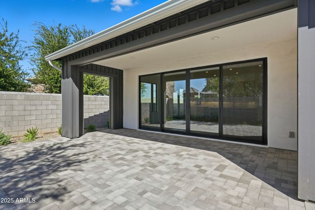 3326 S STUART Court, Gilbert, AZ 85297