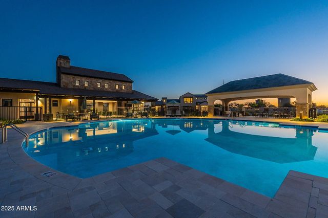 3326 S STUART Court, Gilbert, AZ 85297