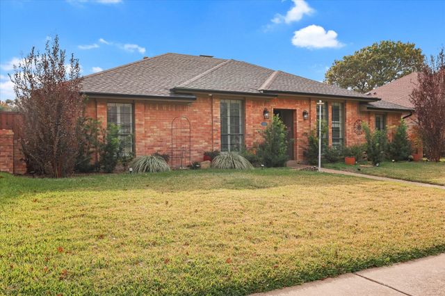 6508 Barfield Drive, Dallas, TX 75252