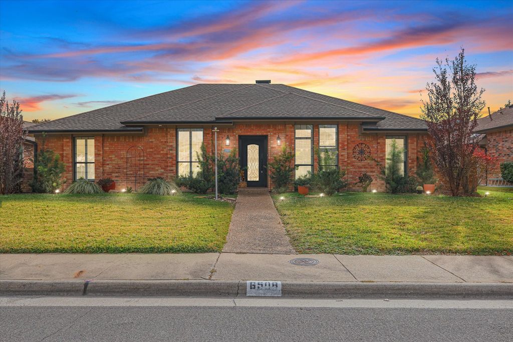 6508 Barfield Drive, Dallas, TX 75252