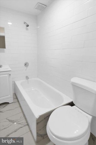 121 W ELM ST, Reading, PA 19601
