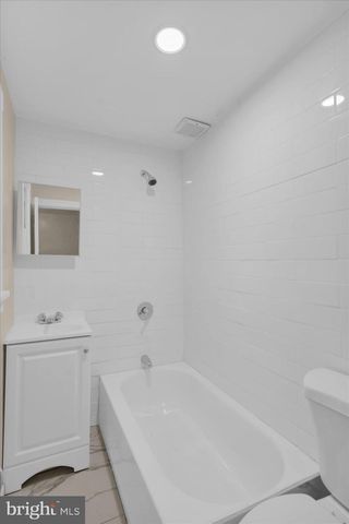 121 W ELM ST, Reading, PA 19601