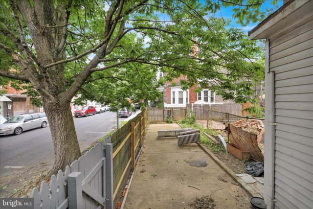 121 W ELM ST, Reading, PA 19601