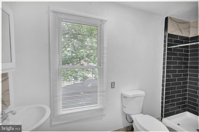 121 W ELM ST, Reading, PA 19601