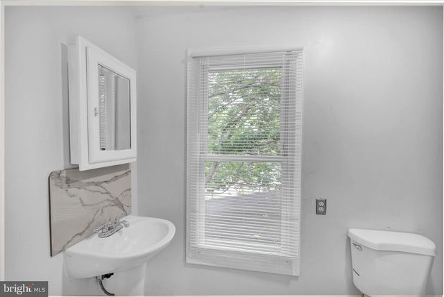 121 W ELM ST, Reading, PA 19601