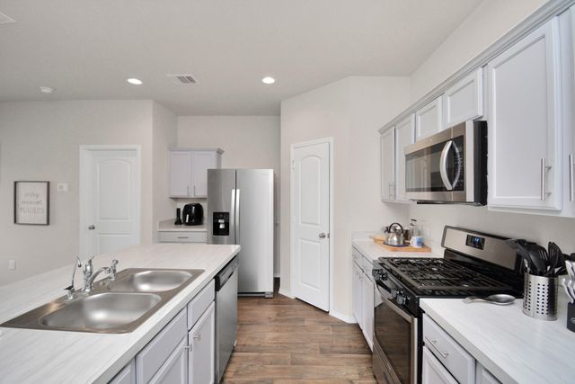 21114 Waze Lewis Drive, New Caney, TX 77357