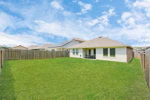 21114 Waze Lewis Drive, New Caney, TX 77357