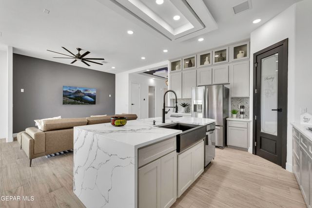 1818 Preakness Avenue, El Paso, TX 79928