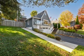 30131 Arrow DRIVE, Burlington, WI 53105