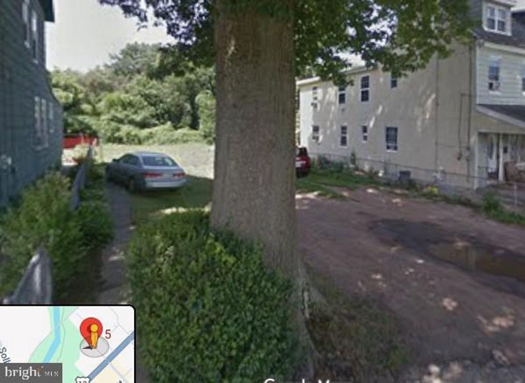 5-00 BLAKISTON, Philadelphia, PA 19136