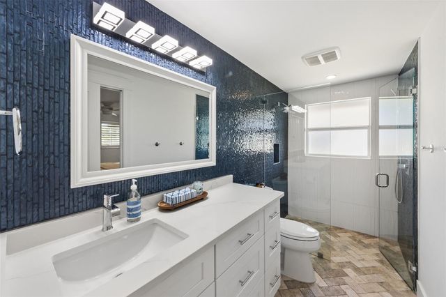 625 DUNDEE LANE, Holmes Beach, FL 34217