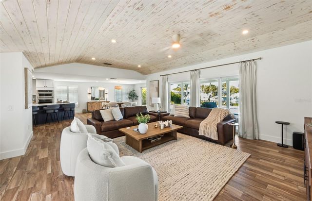 625 DUNDEE LANE, Holmes Beach, FL 34217