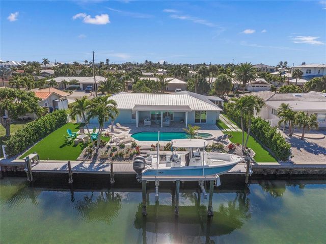 625 DUNDEE LANE, Holmes Beach, FL 34217