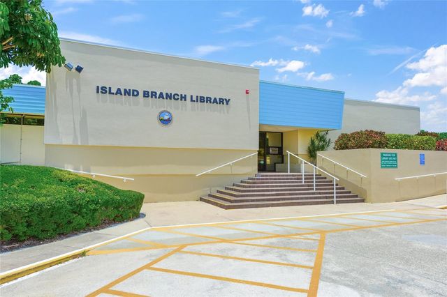 625 DUNDEE LANE, Holmes Beach, FL 34217