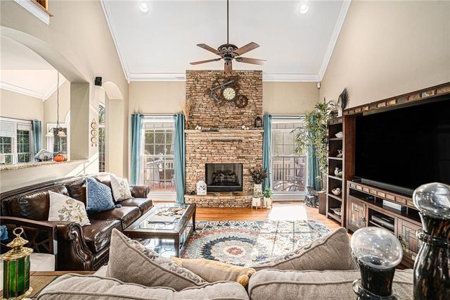 1523 Bent River Circle, Mcdonough, GA 30252