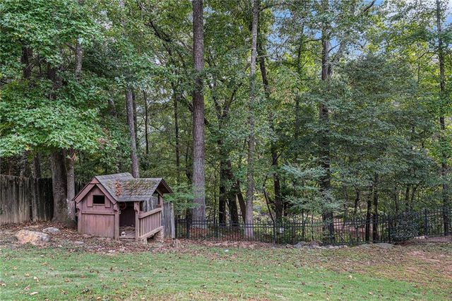 1523 Bent River Circle, Mcdonough, GA 30252